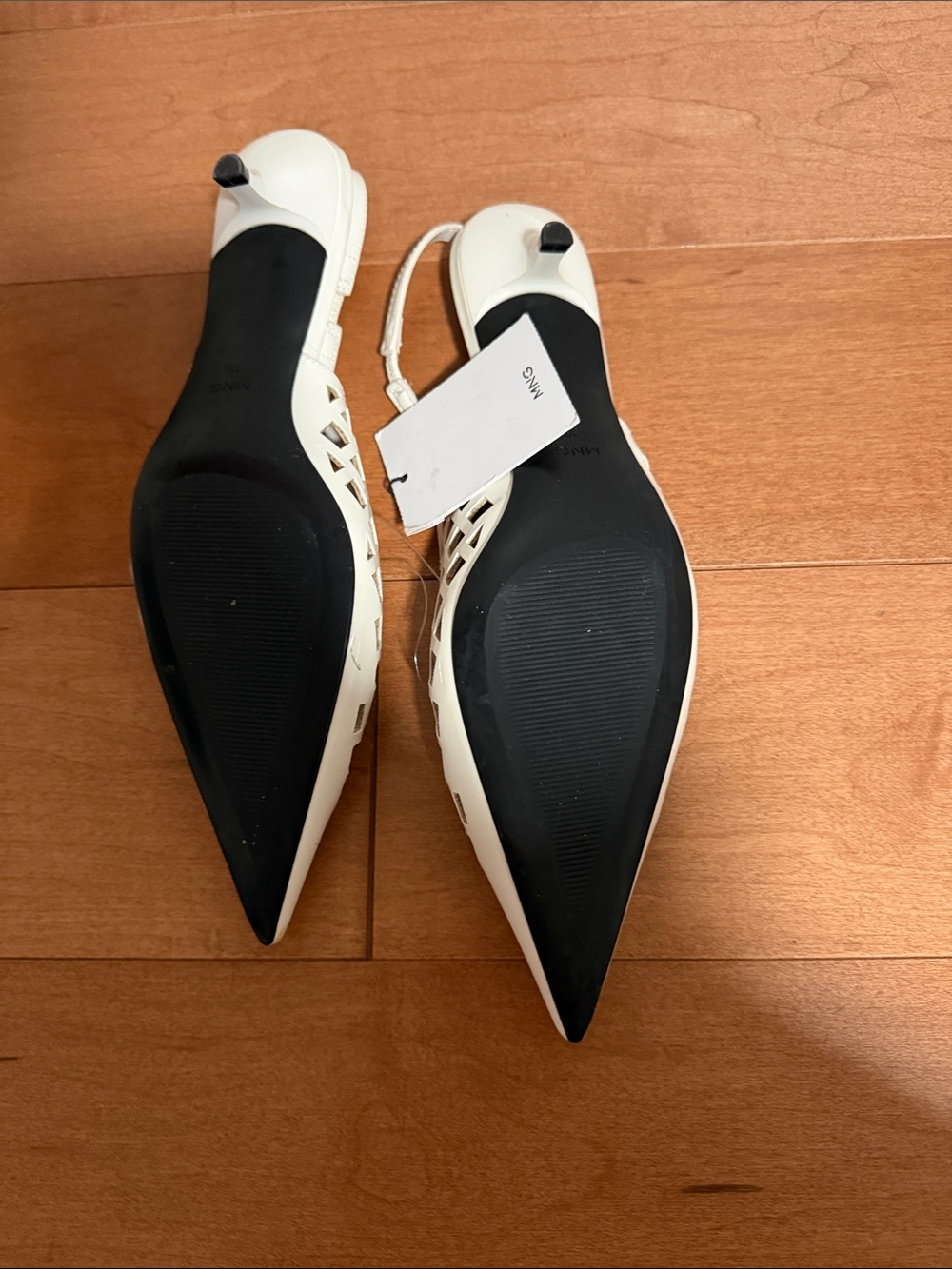 Mango Cream Pointed Slingback Cutout Flats - Picture 2 of 4